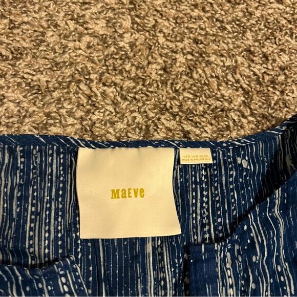 Maeve Anthropologie Short Sleeve Orchid Island Blue Split Neck Pleated Top Sz 2 - Picture 5 of 8